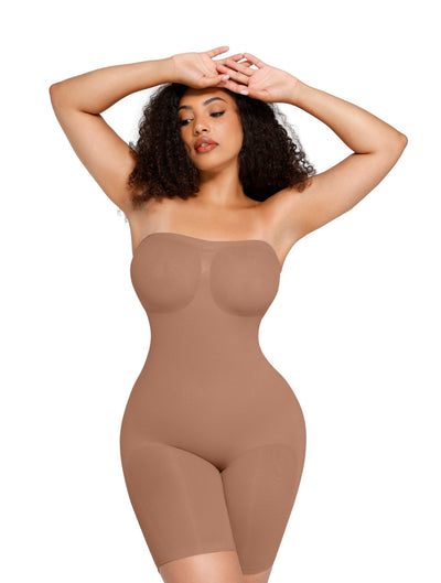 Trägerloser formgebender Bodysuit in Shapewear