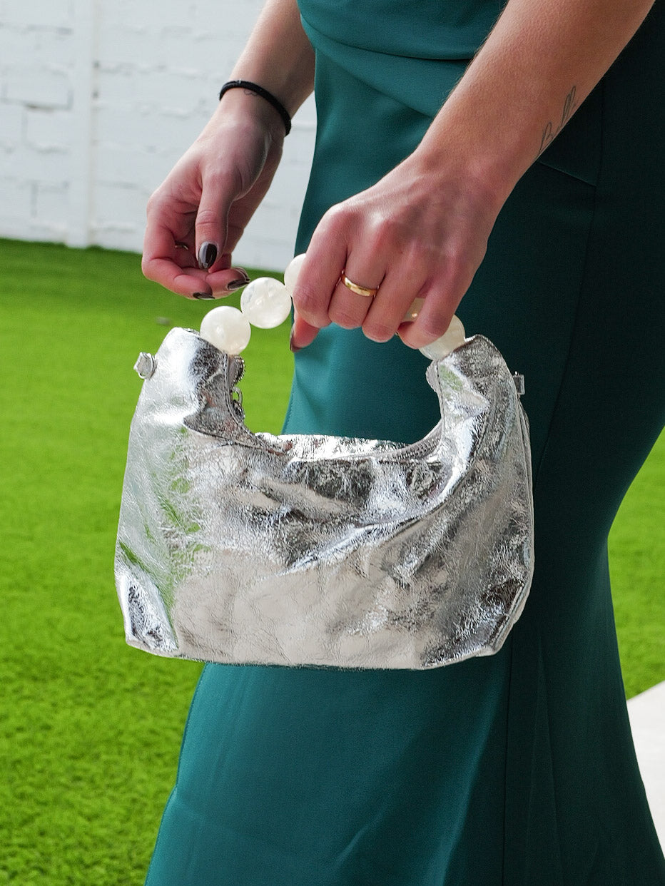 Silver metallic handle clutch