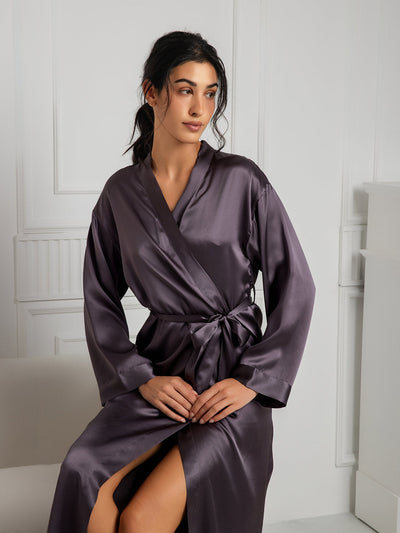 Reine Seide Eleganter langer Damenbademantel