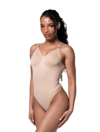 Figurbetonter Tanga-Body mit tiefem Rückenausschnitt