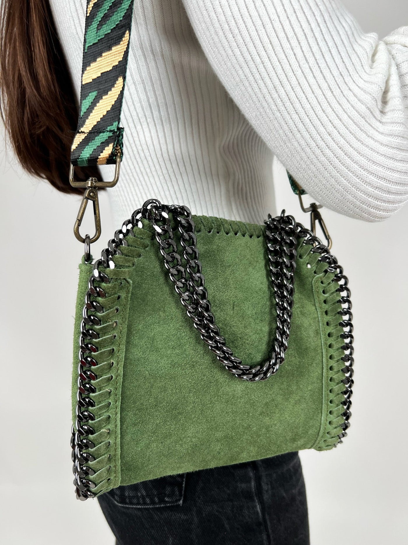Bottle suede pocket bag